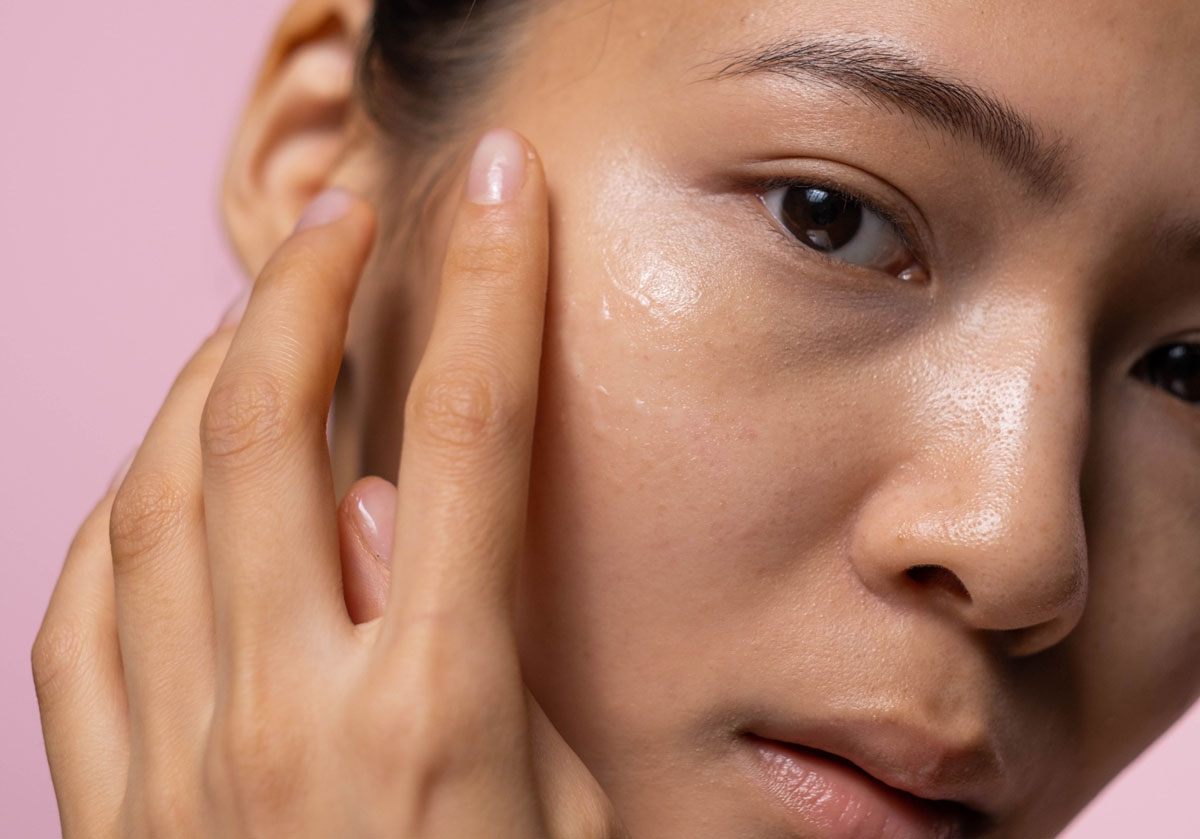 How to Get Rid of Acne Scars | Best Products + Ingredients